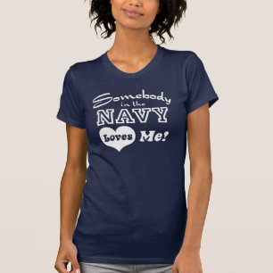 T-shirt Quelqu'un dans la Marine m'aime