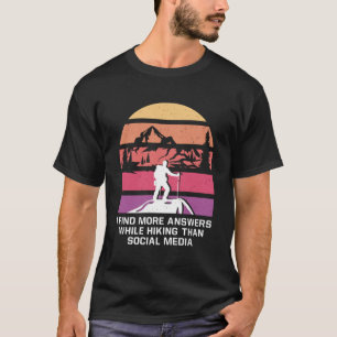 T-shirt Randonnée que les médias sociaux Introvert Hiker A
