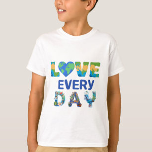 T-shirt Rapprocher la Terre d'amour tous les jours