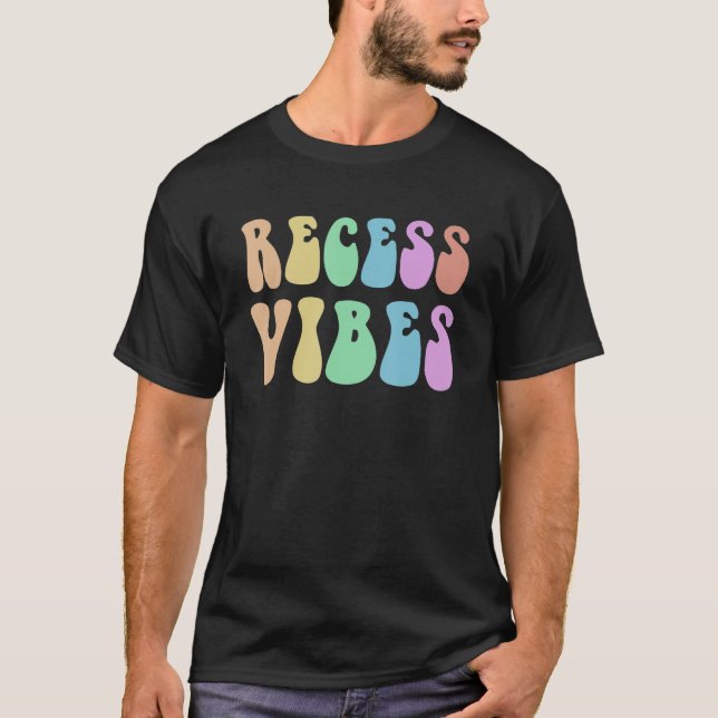 T-shirt RECESS VIBES Je suis juste ici pour l'école de pau (Devant)