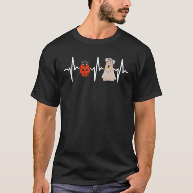 T-shirt Red Ladybug Sealyham Terrier Heartbeat Chien (Devant)