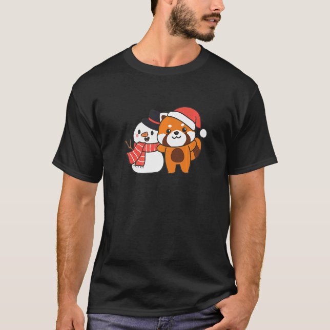 T-shirt Red Panda With Snowman In Winter For Christmas   (Devant)