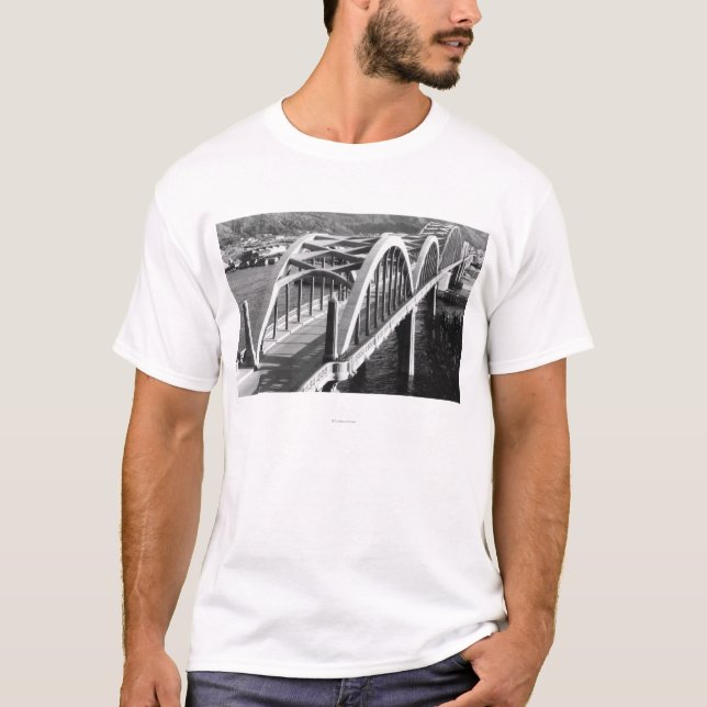 T-shirt Reedsport, vue de l'Orégon du pont au-dessus (Devant)