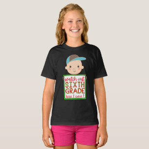 T-shirt REGARDEZ LA SIXIÈME GRADE ICI JE VIENS drôle migno