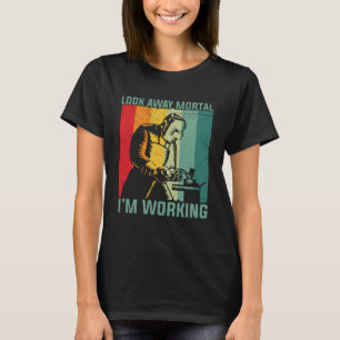 T-shirt Regardez loin mortel Je travaille Fabr Fabr Metals