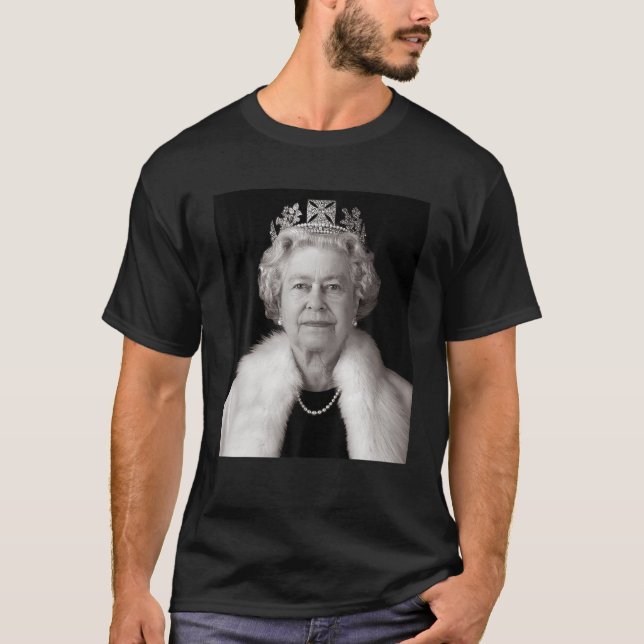 T-shirt Reine II Elizabeth Angleterre Reine d'Angleterre T (Devant)