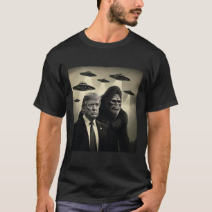 T-shirt Rencontre de Trump Bigfoot Ufo Alien Complot Drôle
