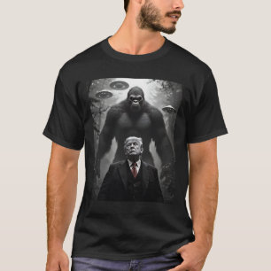 T-shirt Rencontre de visite de Bigfoot d'ovni d'Alien de T