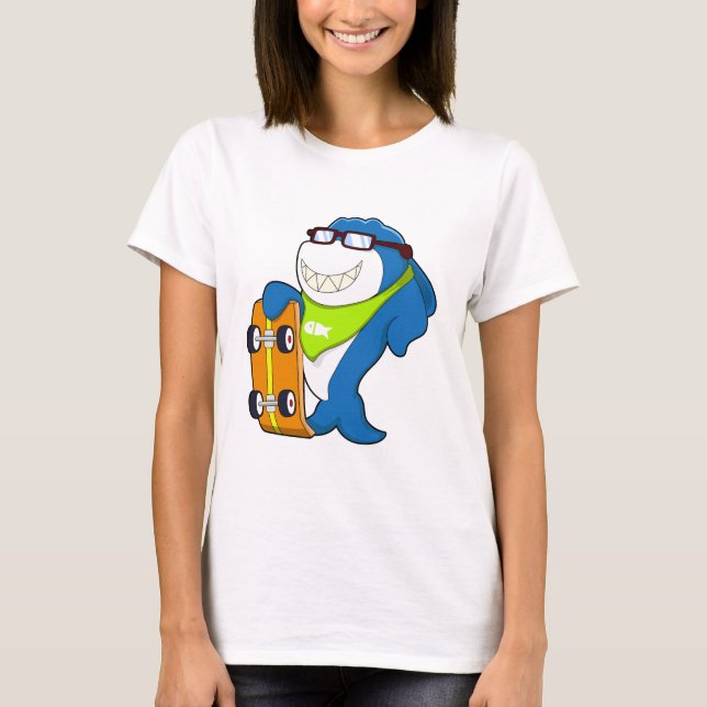 T-shirt Requin comme patineur avec skateboard (Devant)