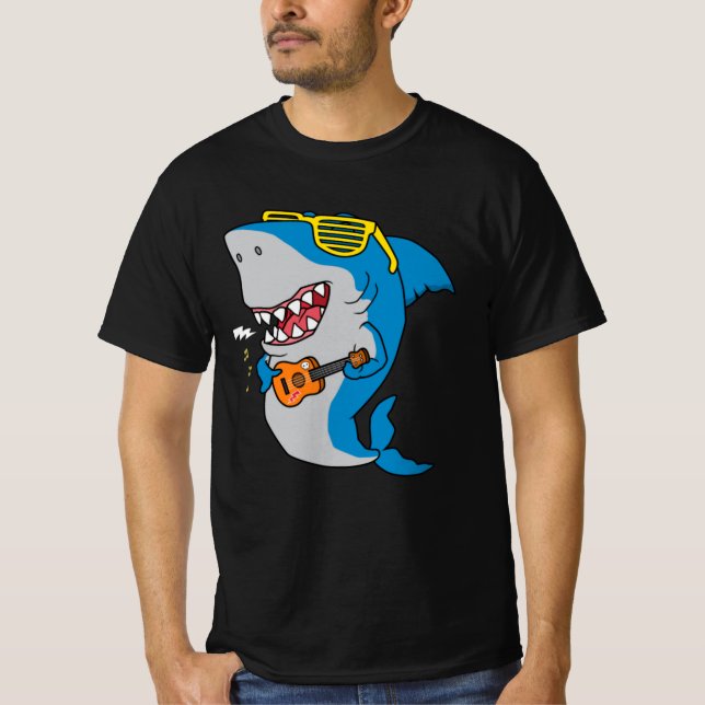 T-shirt requin cool jouant de la guitare (Devant)