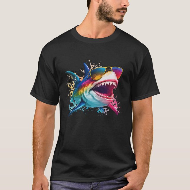 T-shirt Requin cool portant des lunettes de soleil (Devant)