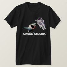 Requin spatial avec astronaute