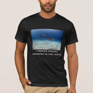 T-shirt Requins nageant