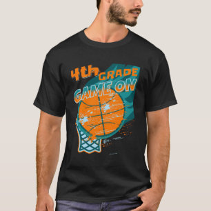 T-shirt Retour À L'École Jeu Sur Basketbal Élèves De 4E An