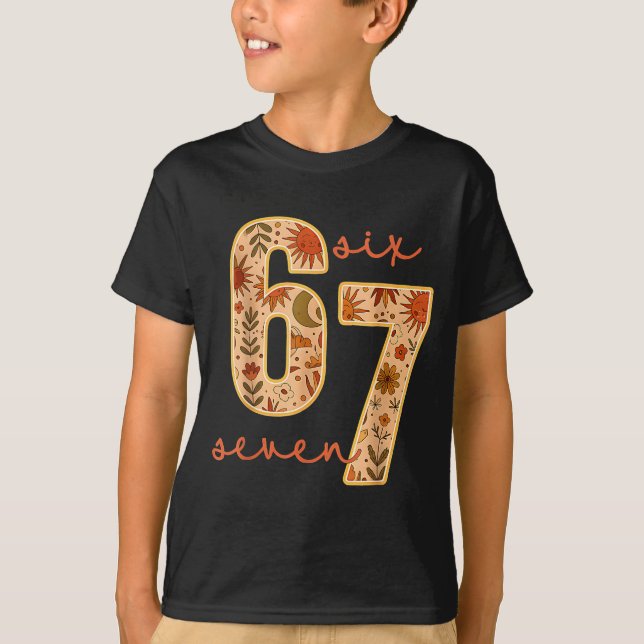 T-shirt Retro 67 Six Seven Boho Floral Retro Moon Flowers  (Devant)
