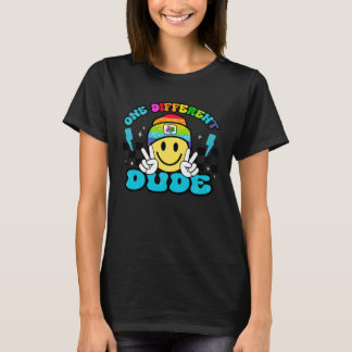T-shirt Retro Autism Awareness Its Okay To Be Different