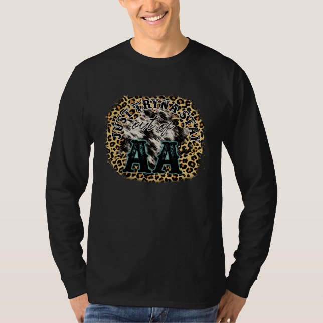 T-shirt Retro Cowhide Just Tryna Stay Out of AA Western Co (Devant)