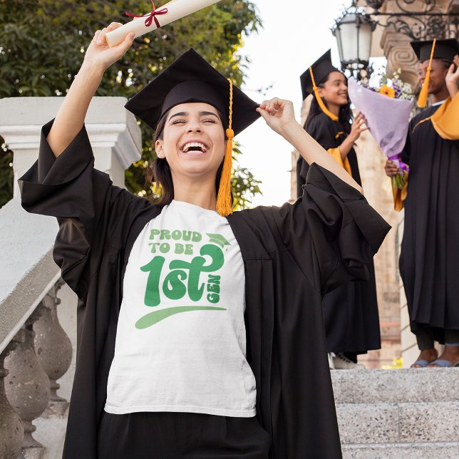 T-shirt Retro Fier d'être le premier Gen Graduate (Créateur téléchargé)