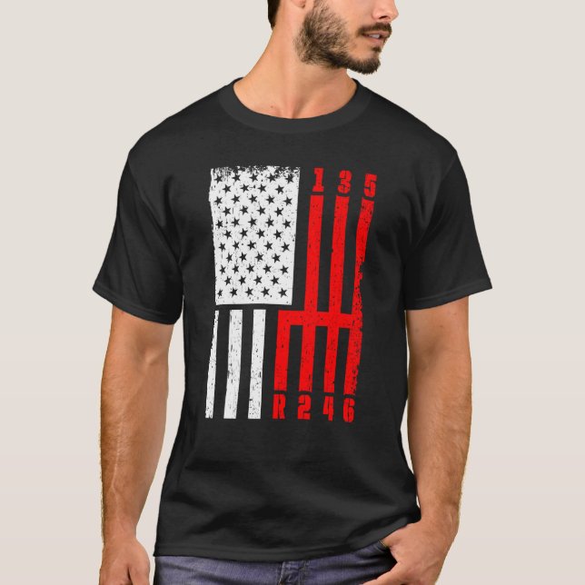 T-shirt Retro Graphic Car Car Mechanic Vehicle Technician  (Devant)