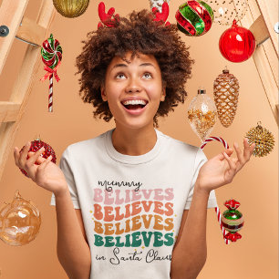 T-shirt Retro maman croit la famille de Noël du Père Noël