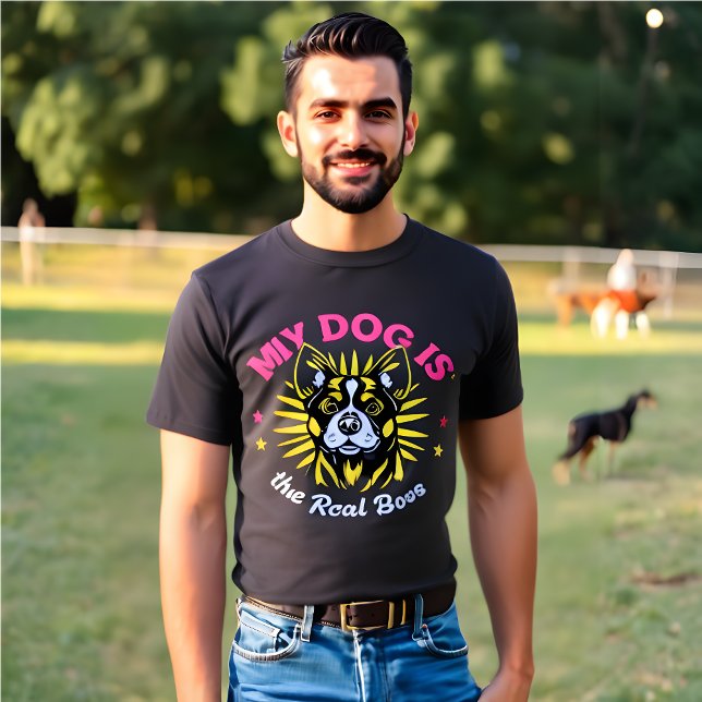 T-shirt Rétro 'Mon chien est le vrai patron' (Funny dog lover t-shirt. "My Dog Is The Real BOSS")