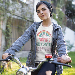 T-shirt Retro Rainbow Inspire, Motivate, Citation Levitate