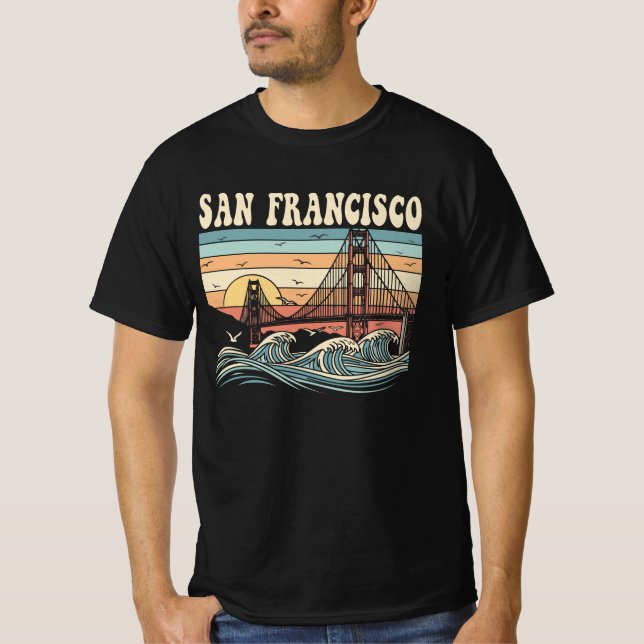 T-shirt Retro San Francisco Golden Gate Bridge Sunset  (Devant)