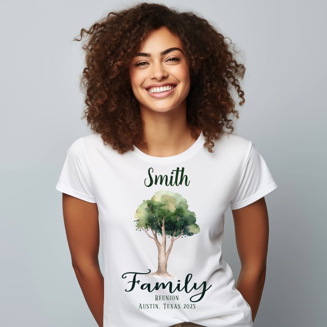 T-shirt Réunion de l'arborescence de la nature personnalis (Custom matching family reunion shirts with your name. Modern watercolor nature family tree. )