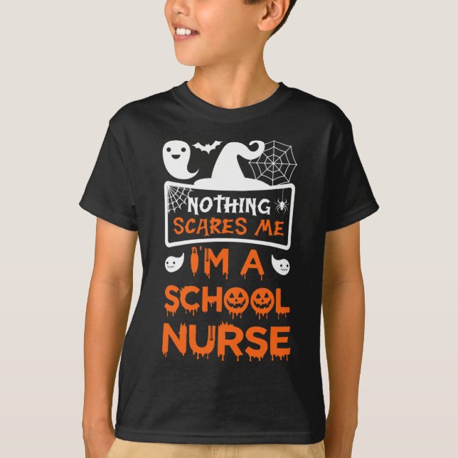 T-shirt Rien ne me fait peur Je suis une infirmière amusan (Devant)