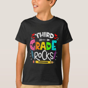 T-shirt Roches de 3e année Rocking Teacher T-shirt.png