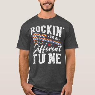 T-shirt Rockin To A Different Tune Guitarist Autist