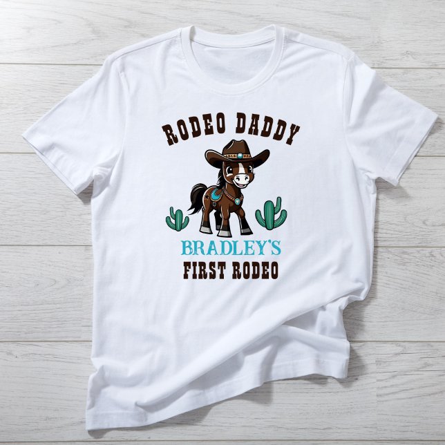 T-shirt Rodeo daddy cowboy fête d'anniversaire (Rodeo daddy birthday family photoshoot matching t-shirt cowboys horses birthday family shirt)
