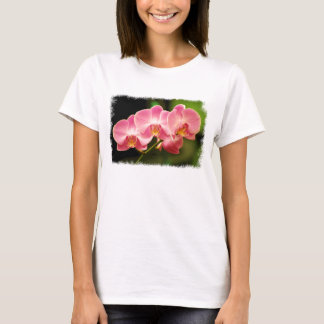 T-shirt rose d'orchidées