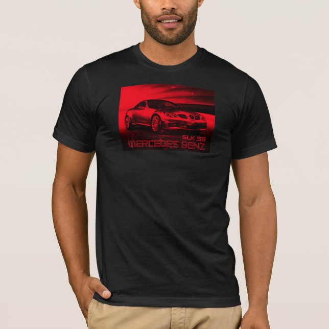 T-shirt rouge de Mercedes (Devant)