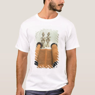T-shirt Rouleau de Torah avec les finials argentés de