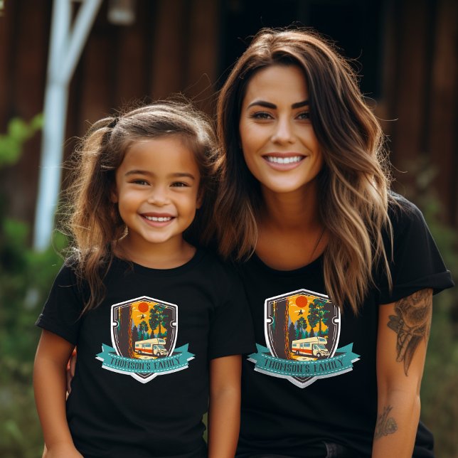 T-shirt Rv camping nom de famille personnalisé (Créateur téléchargé)