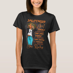T-shirt Sagittarius Girl En Sait Plus Qu'Elle Ne Dit Pour