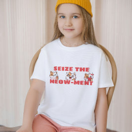 T-shirt Saisir le minuscule mignon manga caricature enfant