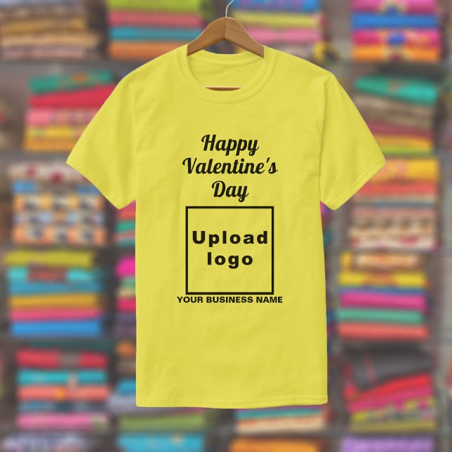 T-shirt Salutation de Saint-Valentin d'affaires sur T-shir (Yellow t-shirt with your business name and logo and with Happy Valentine's Day greeting.)