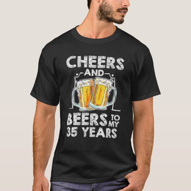 T-shirt Salutations Et Bières À Mon 35E Anniversaire De 35 (Devant)
