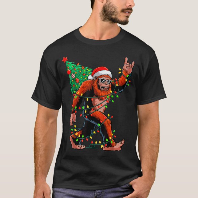 T-shirt Santa Bigfoot Christmas Tree Xmas Lights Sasquatch (Devant)