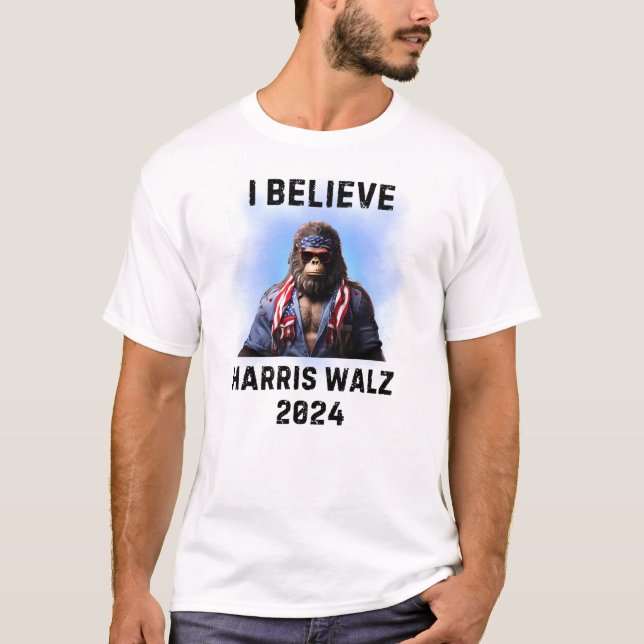 T-SHIRT SASQUATCH BIGFOOT POUR HARRIS WALZ 2024 (Devant)