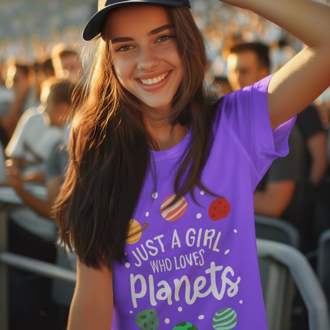T-Shirt Science Nerd fille spatiale qui aime les planètes (Science Nerd Girl Who Loves Planets Gag T-Shirt)