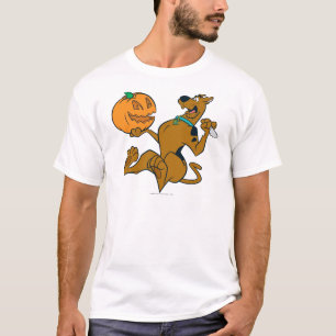 T-shirt Scooby-Doo découpant le citrouille