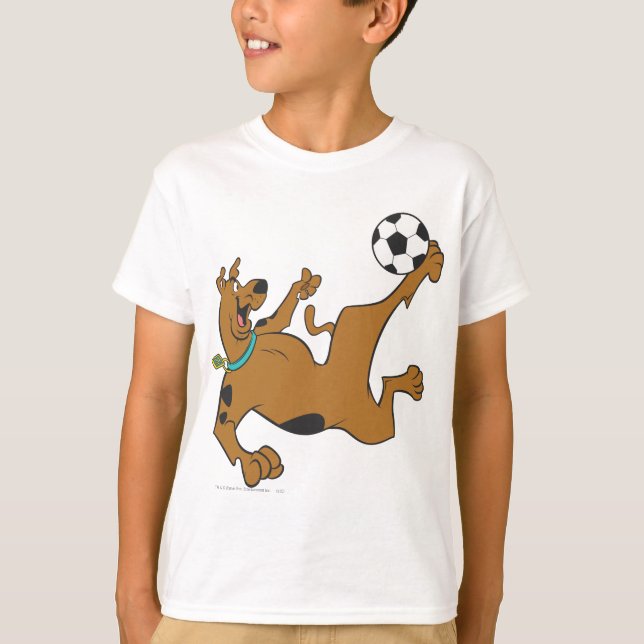 T-shirt Scooby-Doo Jouer Au Football (Devant)