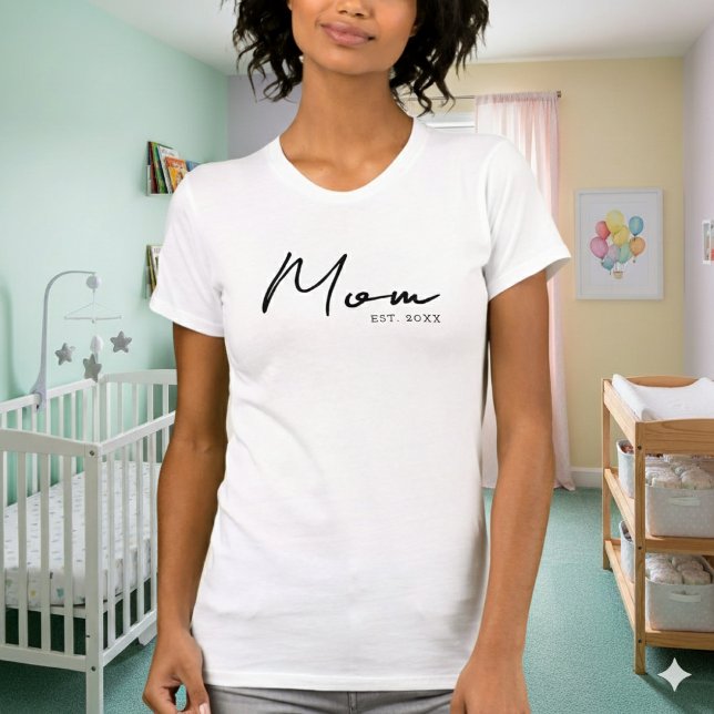 T-shirt Script noir établi maman (Créateur téléchargé)