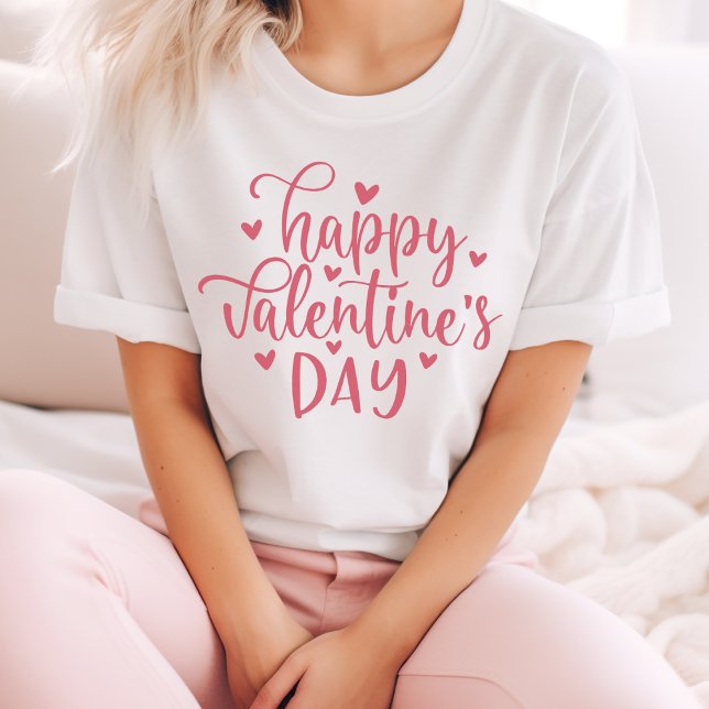 T-shirt Script rose Heureuse Sainte-Valentin Avec Coeurs (Happy Valentine's Day Pink Script With Hearts T-Shirt)