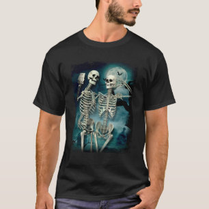 T-shirt selfies de lune de cimetière de squelette