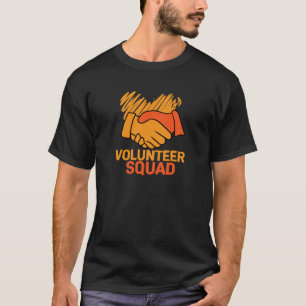 T-shirt Service d'incendie de l'équipe de bénévoles aide l