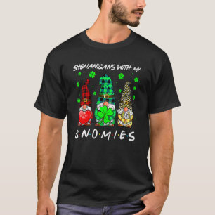 T-shirt Shamrock Gnome St Patrick's Day Shenanigans with M